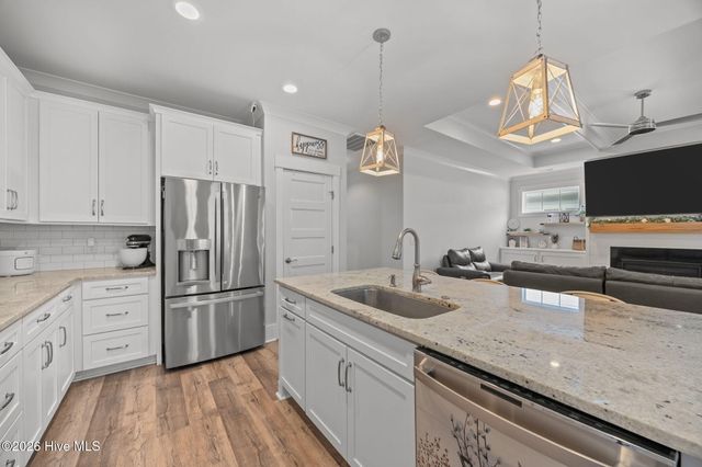 539 Moss Lake Lane, Holly Ridge, NC 28445