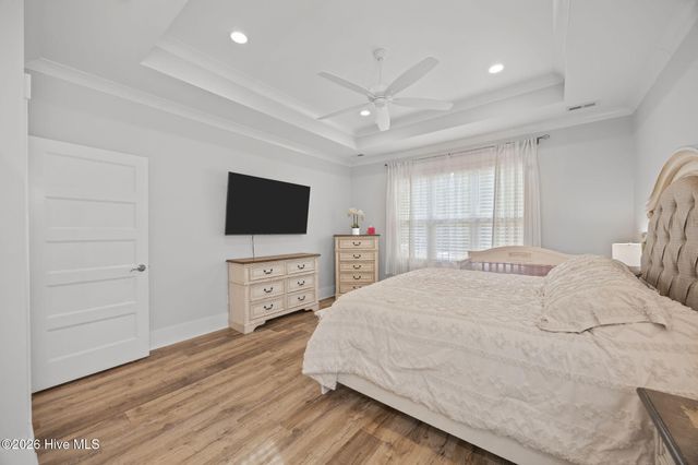 539 Moss Lake Lane, Holly Ridge, NC 28445