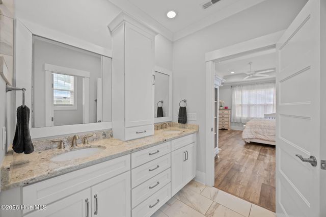 539 Moss Lake Lane, Holly Ridge, NC 28445