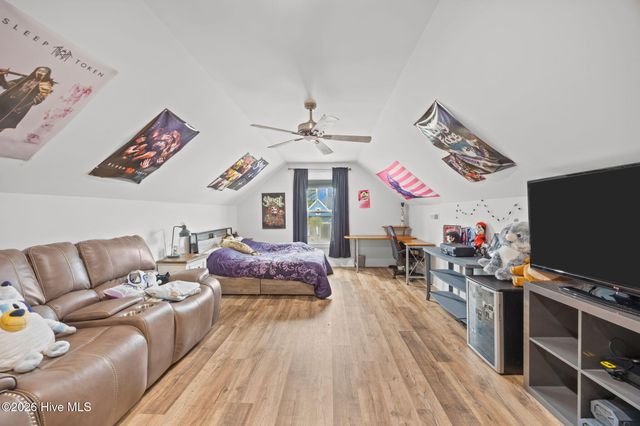 539 Moss Lake Lane, Holly Ridge, NC 28445