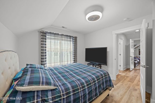 539 Moss Lake Lane, Holly Ridge, NC 28445