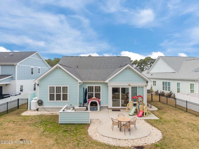 539 Moss Lake Lane, Holly Ridge, NC 28445