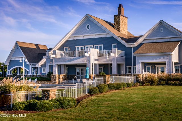 539 Moss Lake Lane, Holly Ridge, NC 28445