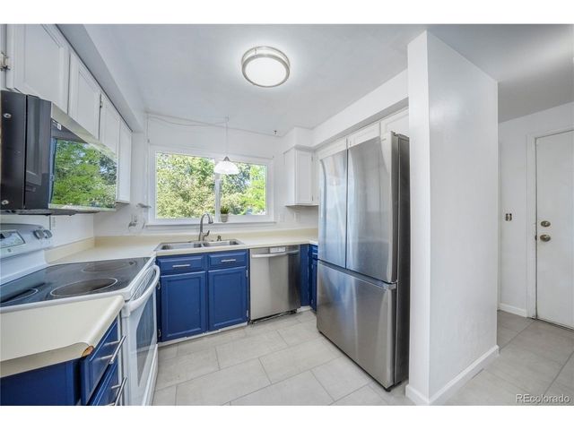 3954 S Bahama St, Aurora, CO 80013