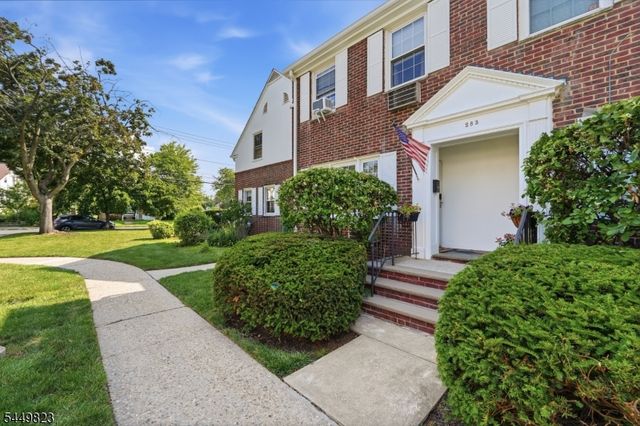 283 Elmwood Ave, Maplewood Twp., NJ 07040