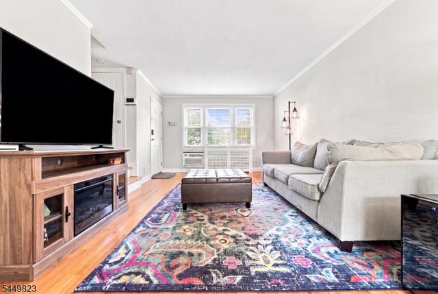 283 Elmwood Ave, Maplewood Twp., NJ 07040