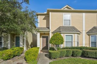 1719 Redwing Pines Drive, Houston, TX 77009