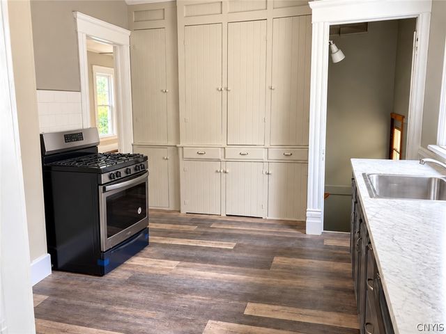 139 Strong Avenue, Syracuse, NY 13210