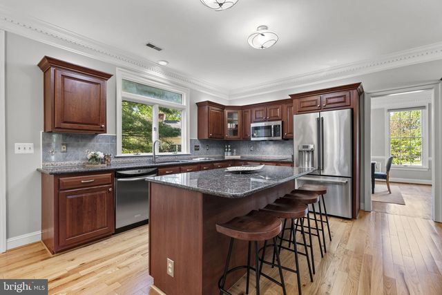 11322 CORAL GABLES DR, North Potomac, MD 20878