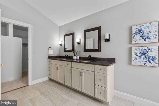 11322 CORAL GABLES DR, North Potomac, MD 20878
