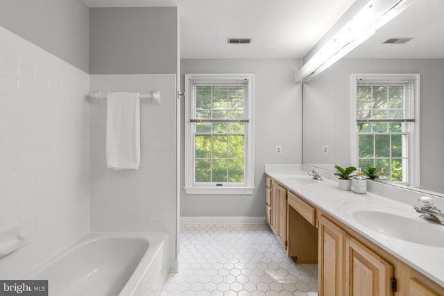 11322 CORAL GABLES DR, North Potomac, MD 20878
