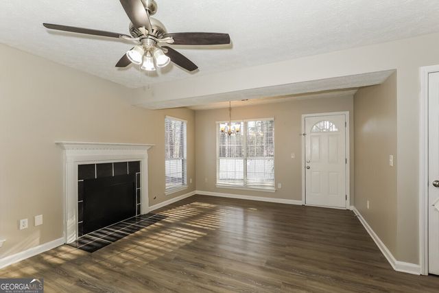 7196 Williamsburg Drive, Riverdale, GA 30274