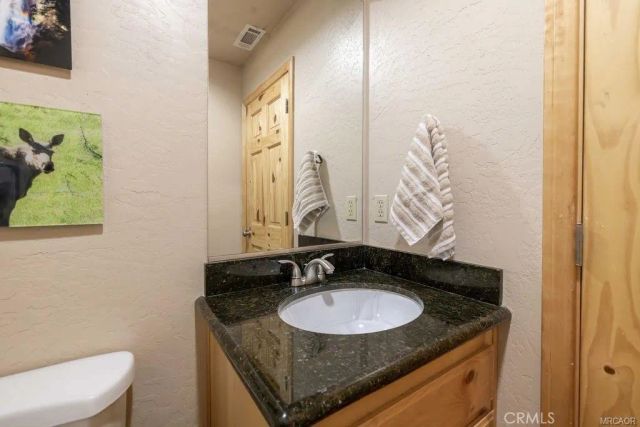 42741 Cougar Road, Big Bear Lake, CA 92315