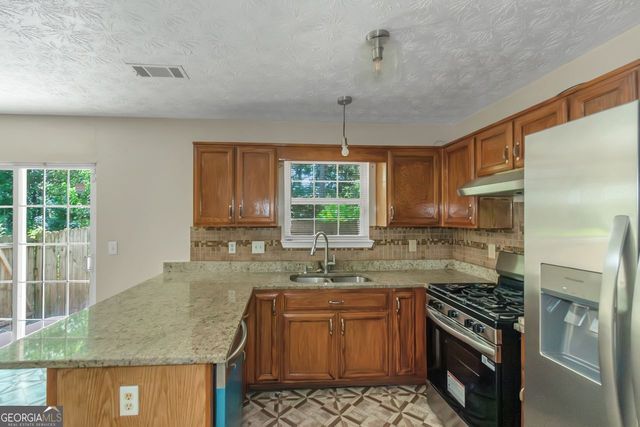 3011 Fields Drive, Lithonia, GA 30038