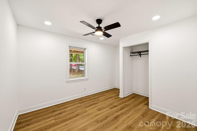 1936 Lakedell Drive, Charlotte, NC 28215
