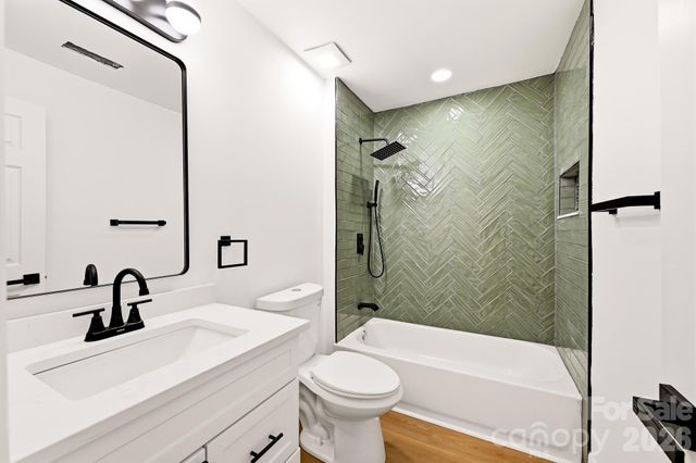 1936 Lakedell Drive, Charlotte, NC 28215