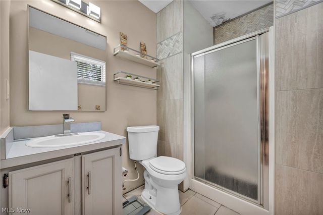 19020 Watercrest Avenue, Maple Heights, OH 44137