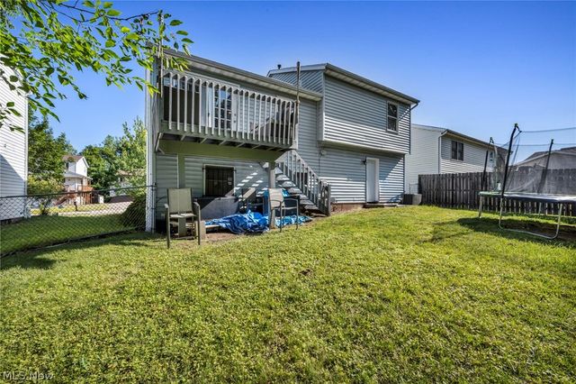 19020 Watercrest Avenue, Maple Heights, OH 44137