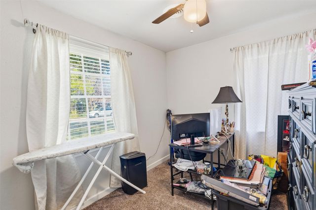 324 W Grubb Drive, Mesquite, TX 75149