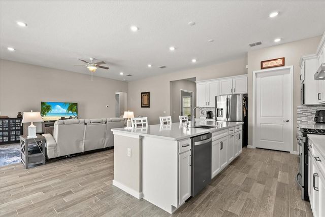 8510 COASTAL PALMS GLEN, Parrish, FL 34219