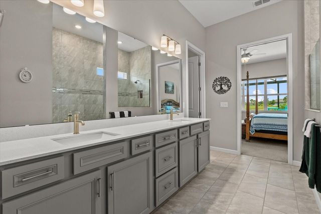 8510 COASTAL PALMS GLEN, Parrish, FL 34219