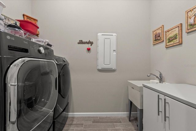 8510 COASTAL PALMS GLEN, Parrish, FL 34219