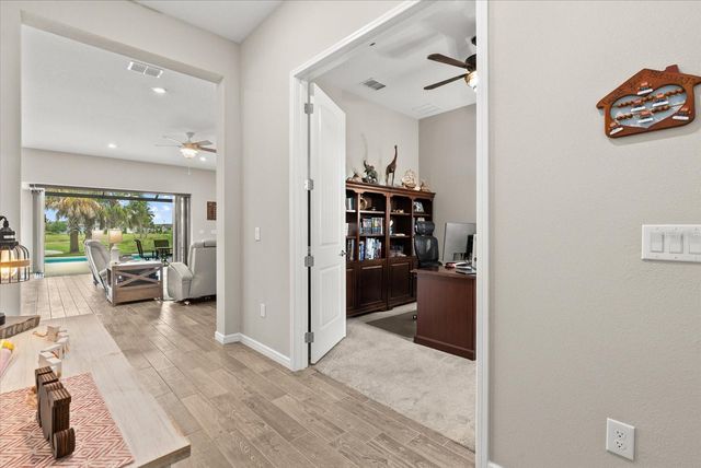 8510 COASTAL PALMS GLEN, Parrish, FL 34219