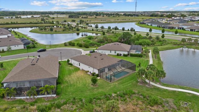 8510 COASTAL PALMS GLEN, Parrish, FL 34219