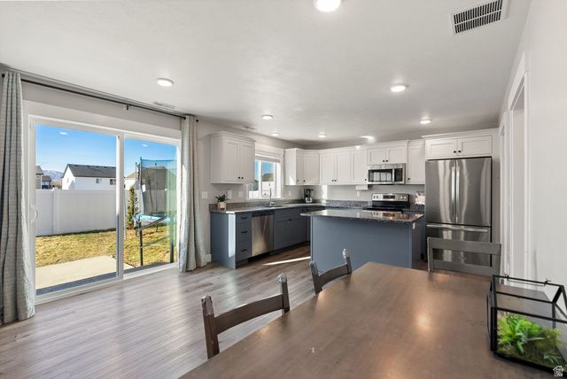 2125 S CREEKSIDE DR, Logan, UT 84339