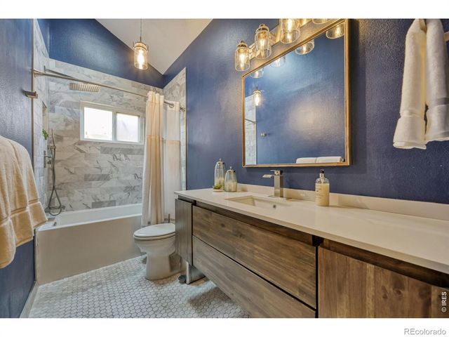 6225 E Mississippi Avenue, Denver, CO 80224