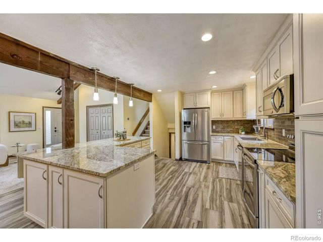 6225 E Mississippi Avenue, Denver, CO 80224