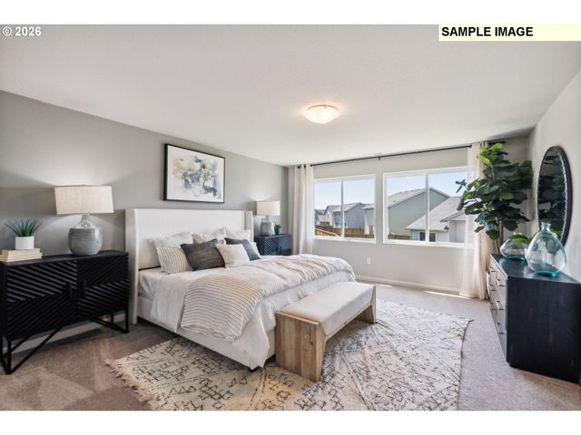 16727 Se Multnomah Falls Dr, Happy Valley, OR 97086