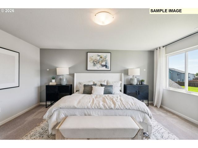 16727 Se Multnomah Falls Dr, Happy Valley, OR 97086
