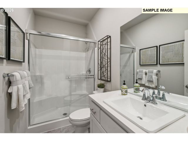 16727 Se Multnomah Falls Dr, Happy Valley, OR 97086