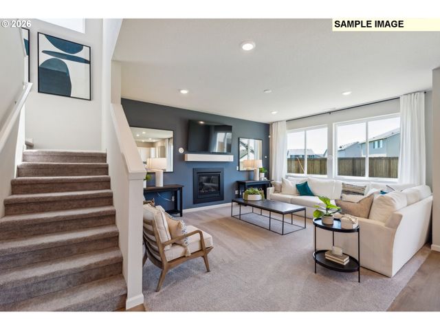 16727 Se Multnomah Falls Dr, Happy Valley, OR 97086