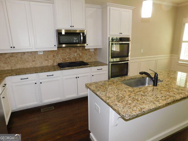1014 Bergeron Place, Sandy Springs, GA 30328