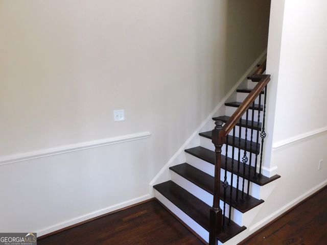 1014 Bergeron Place, Sandy Springs, GA 30328
