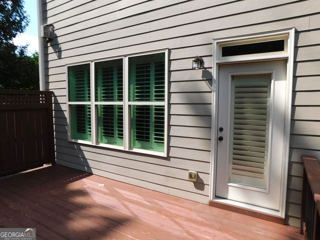 1014 Bergeron Place, Sandy Springs, GA 30328