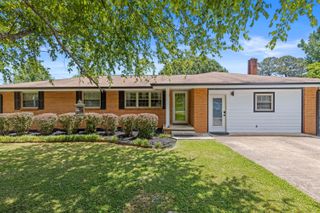 1708 Winifred Drive, Fort Oglethorpe, GA 30742