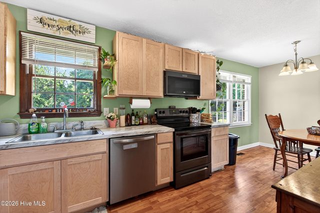 6100 Gum Branch Road, Jacksonville, NC 28540