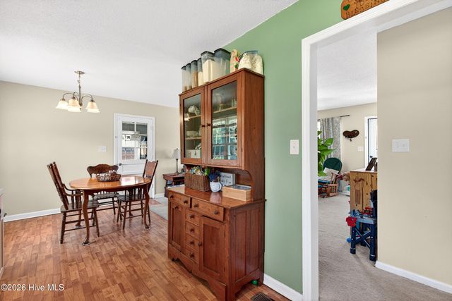 6100 Gum Branch Road, Jacksonville, NC 28540