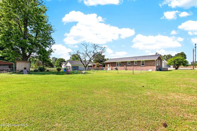 6100 Gum Branch Road, Jacksonville, NC 28540