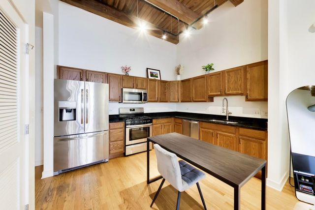 1050 W HUBBARD Street 1C, Chicago, IL 60642