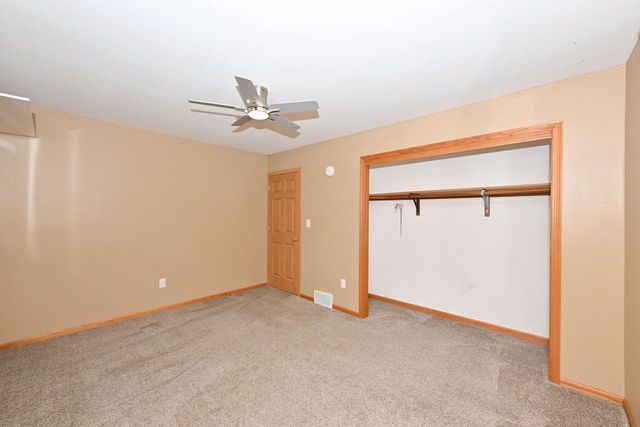 12237 W Larkspur ROAD, Franklin, WI 53132