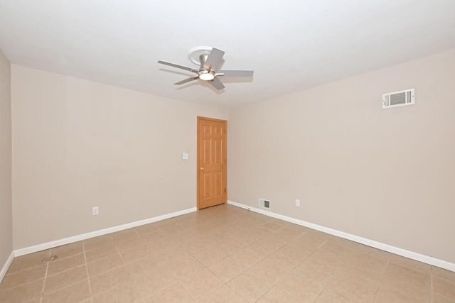 12237 W Larkspur ROAD, Franklin, WI 53132