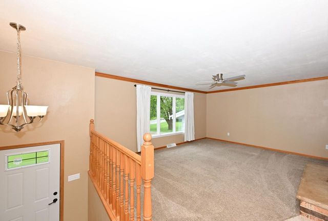 12237 W Larkspur ROAD, Franklin, WI 53132