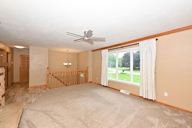 12237 W Larkspur ROAD, Franklin, WI 53132