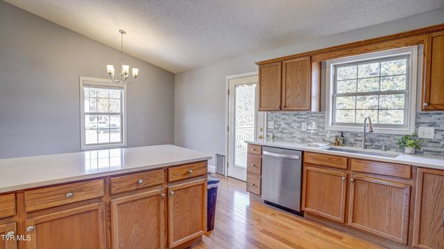 602 Alfalfa Lane, Jonesborough, TN 37659