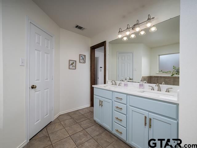 219 Amanda, Whitehouse, TX 75791