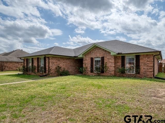 219 Amanda, Whitehouse, TX 75791